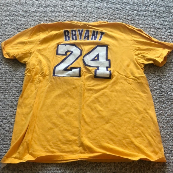 Other - Lakers Kobe Tshirt